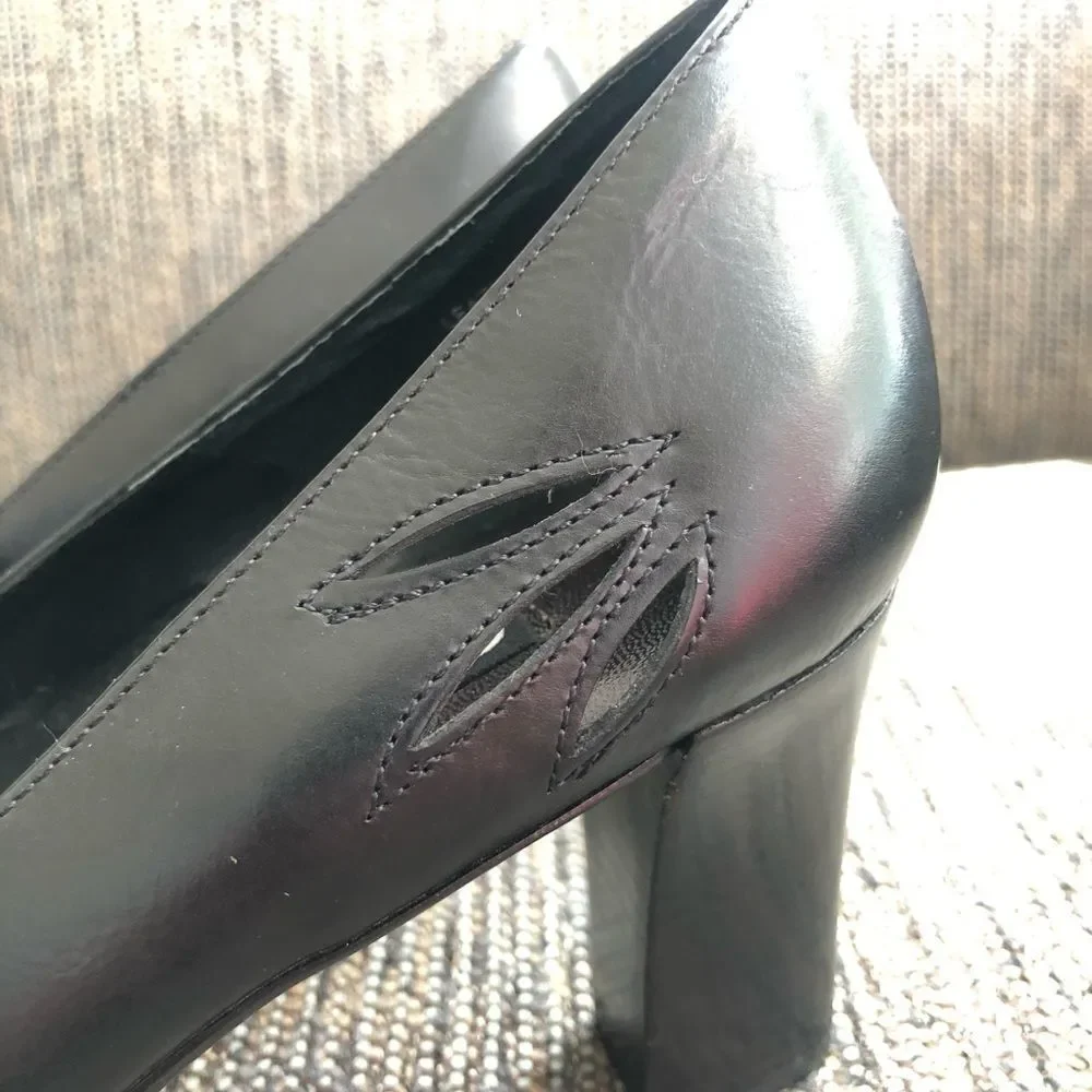 Etienne Aigner Ville Heels Laser Cut Leather 9.5